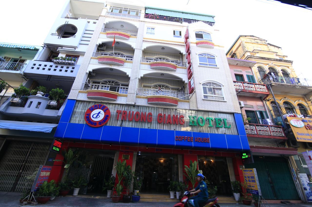 Truong Giang Hotel Ho Şi Min Exterior foto