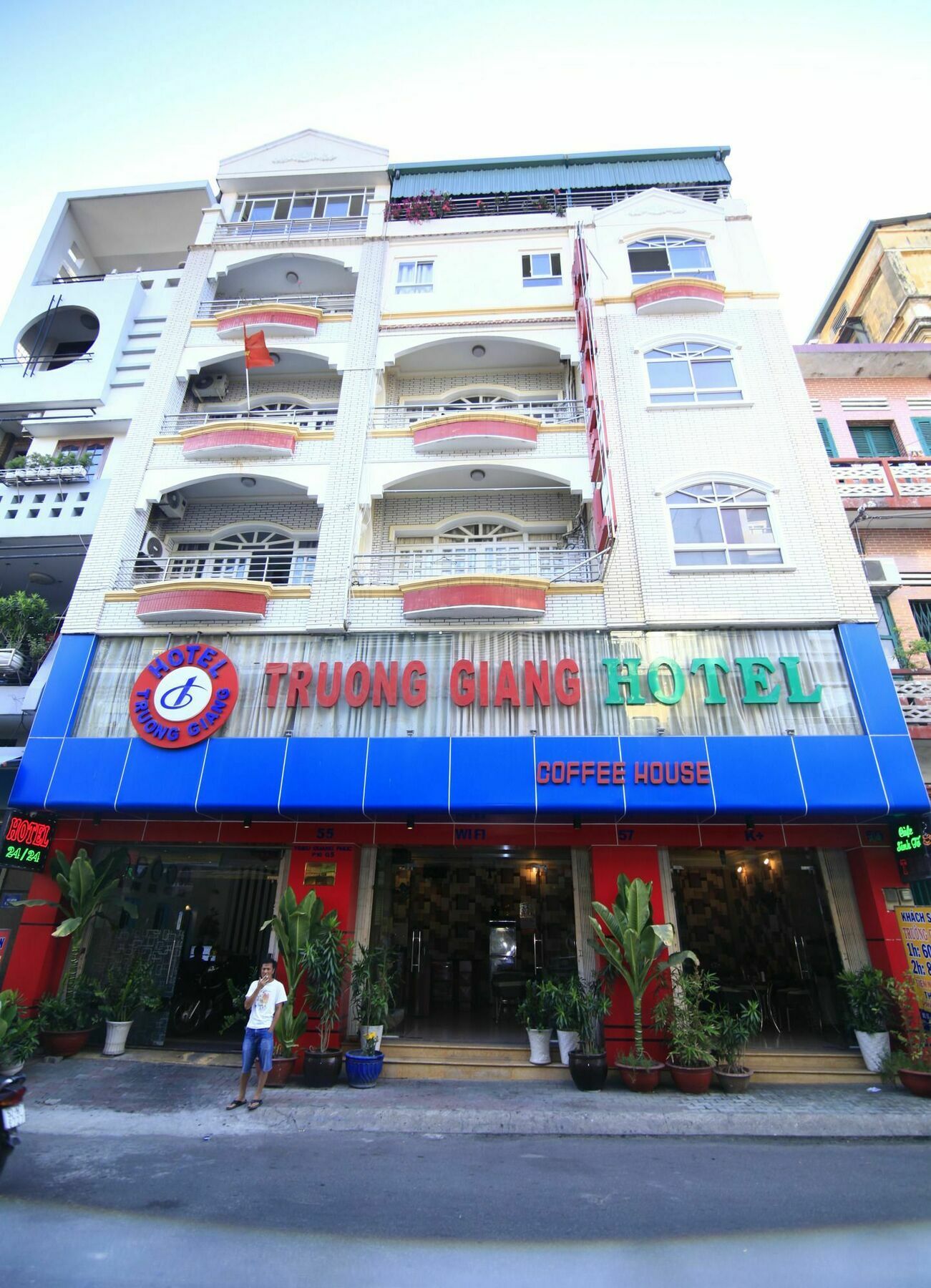 Truong Giang Hotel Ho Şi Min Exterior foto