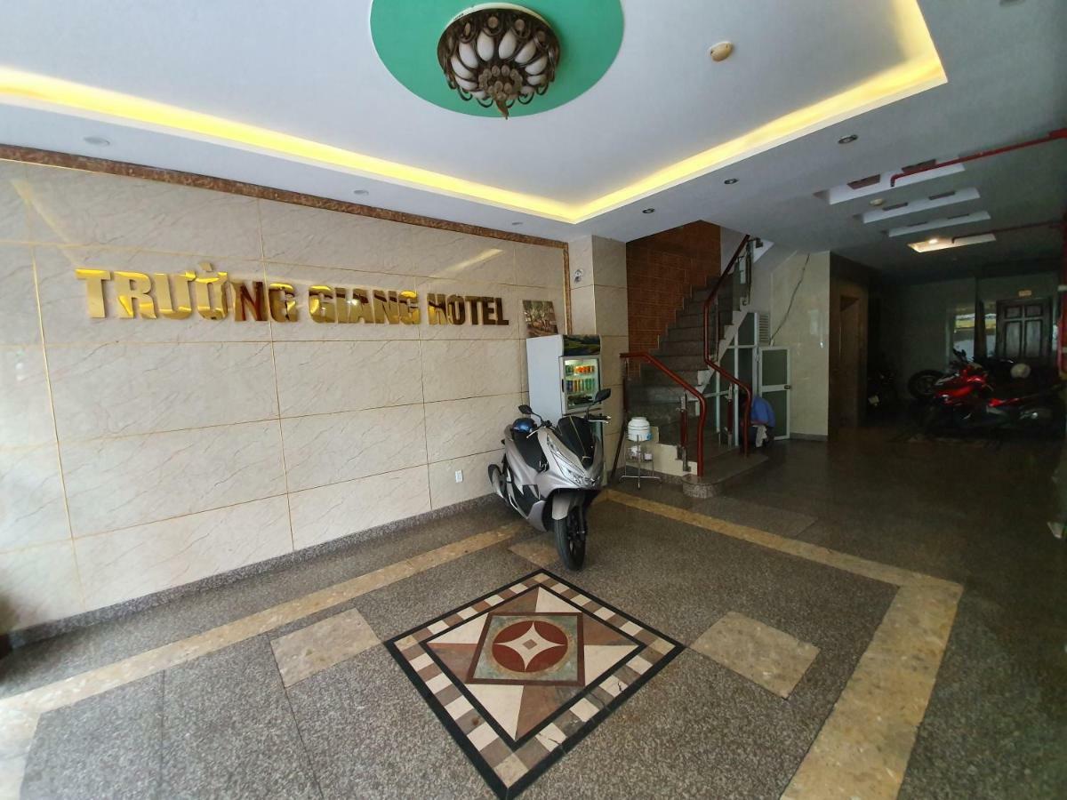 Truong Giang Hotel Ho Şi Min Exterior foto